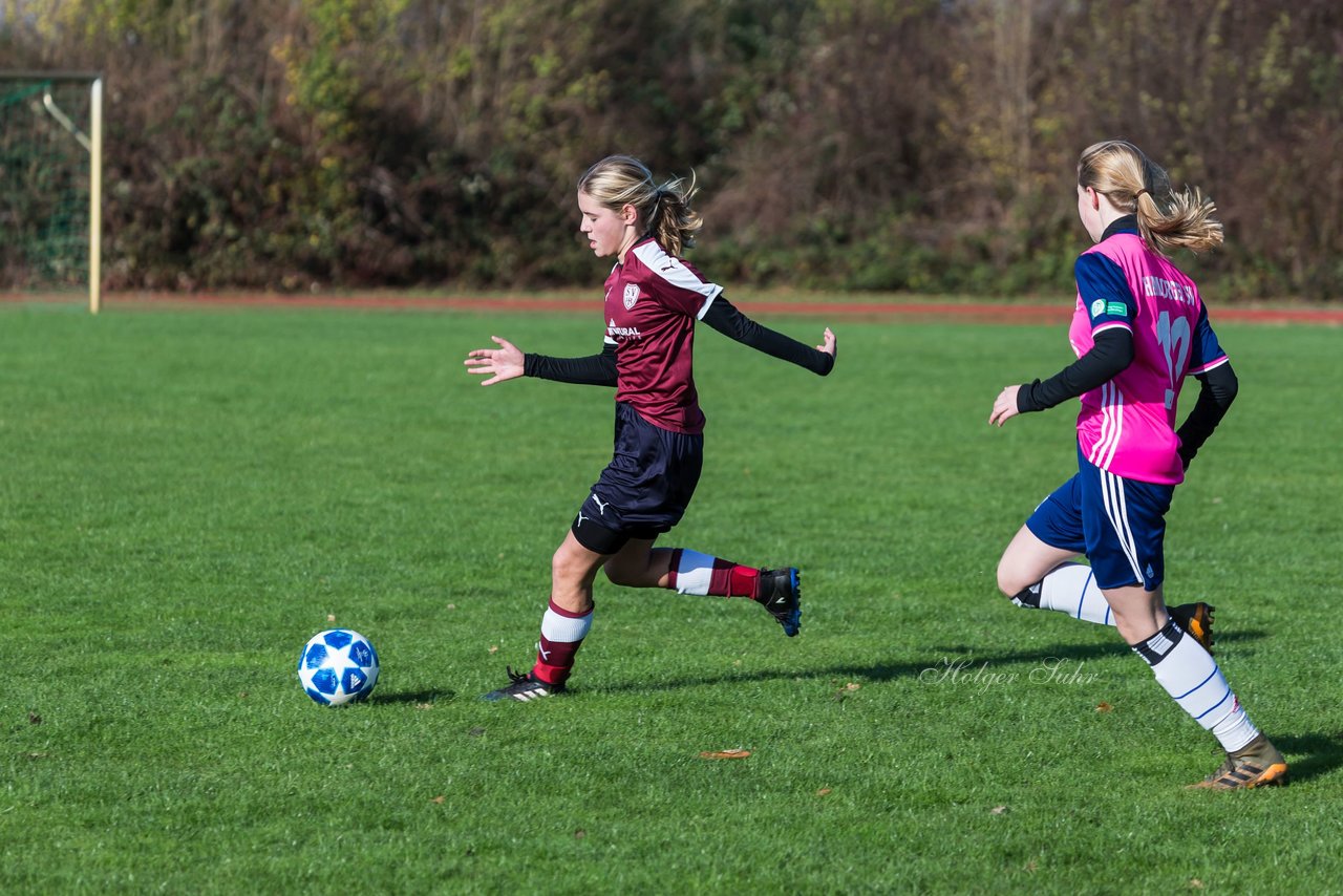 Bild 201 - B-Juniorinnen Halstenbek-Rellingen - Hamburger SV 2 : Ergebnis: 3:8